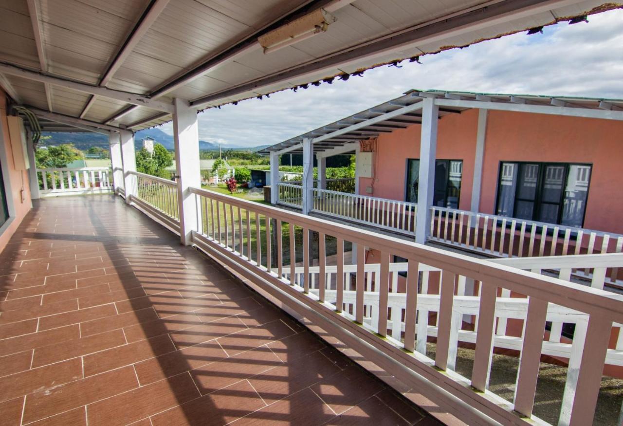 Ruisui Village Homestay エクステリア 写真