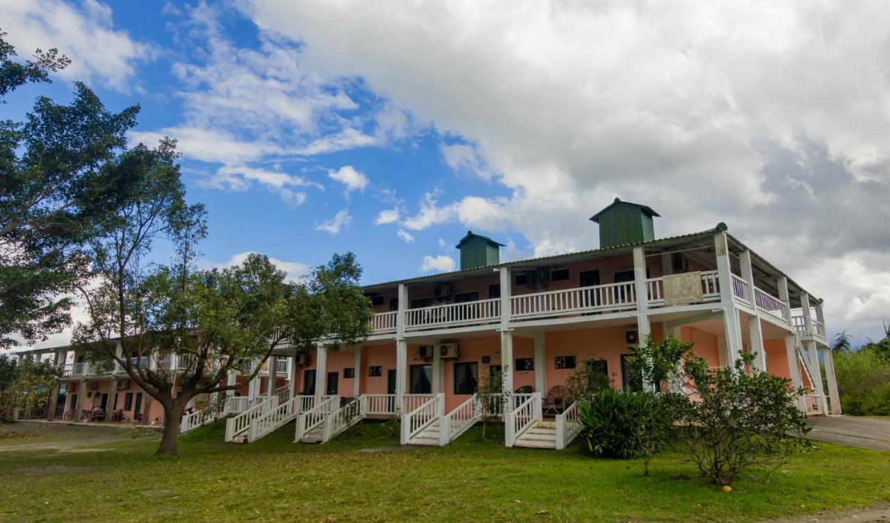 Ruisui Village Homestay エクステリア 写真